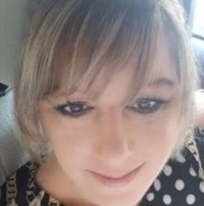 Meet your Posher, Ganiene